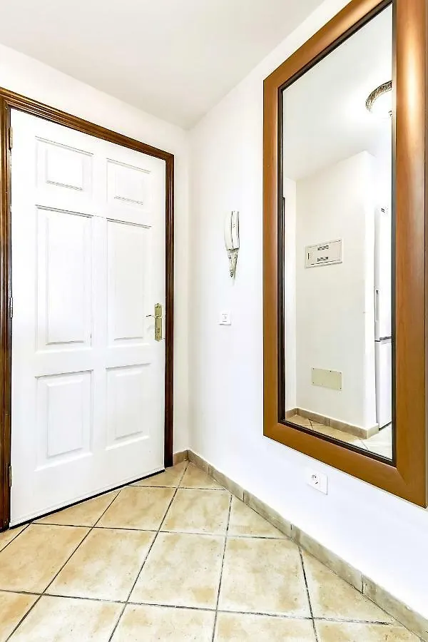 Apartment Elite Palace 아데제